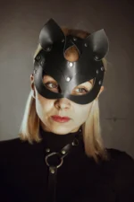 fantezi-maske-deri-kedi-maskesi